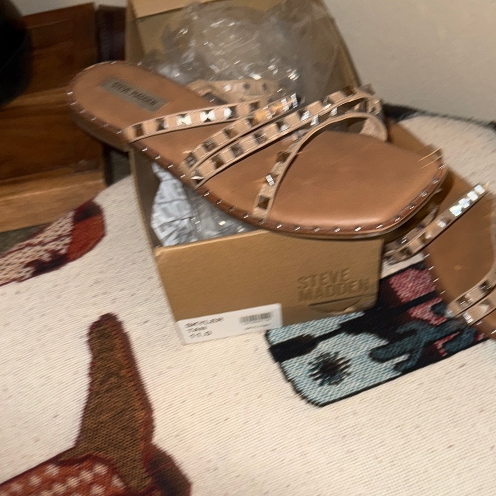 Steve Madden Beige Studded Sandals